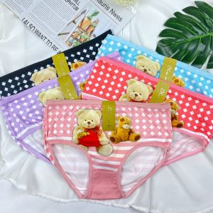 กางเกงในผู้หญิง แพ็ค 3 ตัว ผ้านุ่ม ใส่สบาย ระบายอากาศ ไม่อับชื้น เอวสูง UNDER SLIM (ลายหมีน่ารัก)