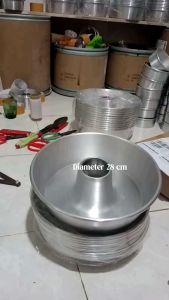 Loyang Bolu 28 cm: Pilihan Terbaik untuk Kue Anda