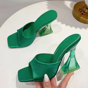 [Free Shipping] New Summer Large Size Womens Fashionable Mid-Heel Chunky Heel Crystal Sandals