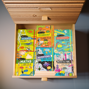 Usborne stem scribble book nhập màu 6c bìa cứng