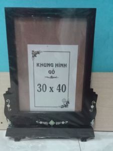 khung ảnh thờ gỗ 30x40 có chân đế gỗ cao cấp