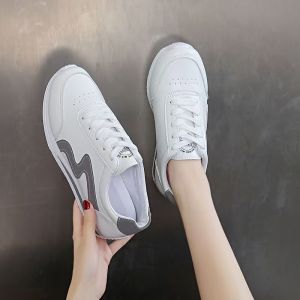White Running Shoes For Woman Casual Flats 2025 New Style Rubber Shoes For Women Fashion Comfort Jogging Shoes