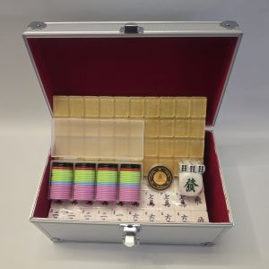 【Merlion Mahjong Club】English Version Mahjong Tiles Set / Crystal / Singapore Style / Full Complete Set / Numeric Nos. No ratings yet 0 Sold