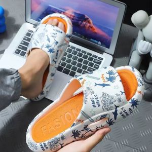 QJshop ยอดฮิต🪁 รองเท้าแฟชั่นเข้าใหม่ รองเท้าแตะแบบสวม น้ำหนักเบาสวมใส่สบาย เคลื่อนไหวคล่องตัว หนุ่มต้องมีนะห้ามพลาด 🏝