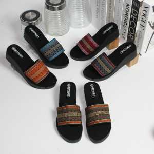 Sandal Wedges Slop Rajut Terbaru 01