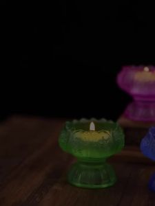 YUESHAN Glaze Lotus Candle Holder Candle Stand Candlestick 七星灯七彩琉璃莲花酥油灯座加厚高脚蓮花蠟燭烛台供佛灯供奉用品 适合2 3 4小时
