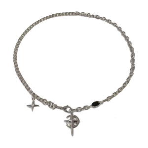 Fashionable Black Gemstones Star Pendant Necklace Craft of Portable Sturdy Steel Materials for Special Occasions