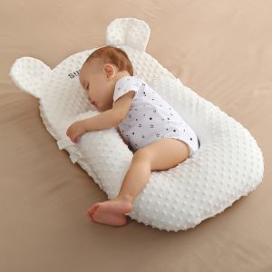 Gối chống trào ngược cho bé cao cấp hiệu Lovebaby Gối chống bẹt đầu cho bé và đệm định hình ngủ đúng tư thế đa công dụng chất liệu cao cấp