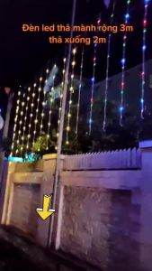 Bộ đèn LED rèm thả hiệu ứng mưa rơi thác đổ Chống nước trang trí ngoài trời kích thước 3x2 mét