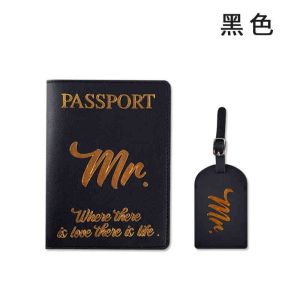 Set Dua Potong Wadah Paspor Dan Label Bagasi / Cover Passport / Travel Tag