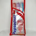 Pepsodent Sikat Gigi Triple Clean Medium isi 3. 