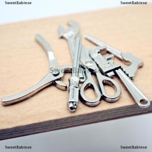 [COD] SweetBabiese ชุดคีมประแจปรับได้อัลลอยขนาดเล็ก6ชิ้นของ1:12ชุดเครื่องมือซ่อมแซมแบบจำลองอุปกรณ์ประกอบฉากตุ๊กตาตกแต่งบ้านของเล่นของขวัญ