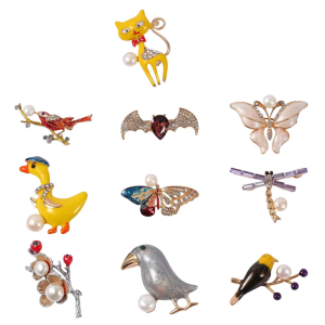 Sophisticated Animals Lapel Pin in Sturdy Farbic Easy to Wear for Parties Supplies and Stage Performances Accessory