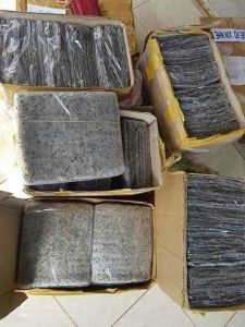 3 XẤP 150 CÁI BÁNH TRÁNG MÈ ĐEN PHAN RANG LOẠI 1- 3KG