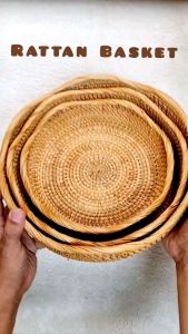 Singapore Hand-Woven Round Vietnam Wild Cane Rattan Wave Edge Basket Snack Bread Picnic Serving Basket Handmade