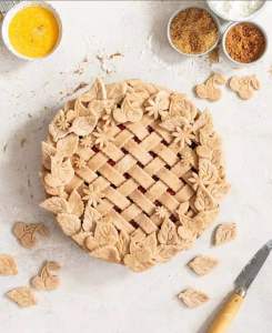 4Pc Leaf Fondant Cookie Cutter Gumpaste Plunger Cutters in a Set Cherry Cutter