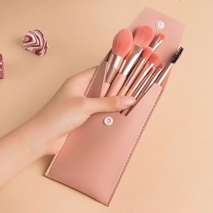 Full bộ cọ trang điểm gồm 8 cây tặng kèm túi zip dành cho trang điểm cá nhân và chuyên nghiệp