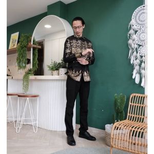100% TERMURAH (COD) JOGJA FASHION – Baju Batik couple - Batik - Baju Muslim Wanita Terbaru 2022 - kebaya Coupel Modern - Gamis Batik - Black Dress - Batik Pria - Couple Batik - Batik Sarimbit - Batik Kondangan - batik Keluarga – BT1000 B