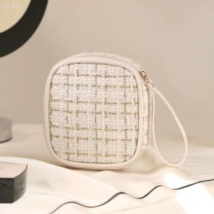 MAdley Tas Kosmetik Elegan dengan Desain Anyaman Tweed TK11