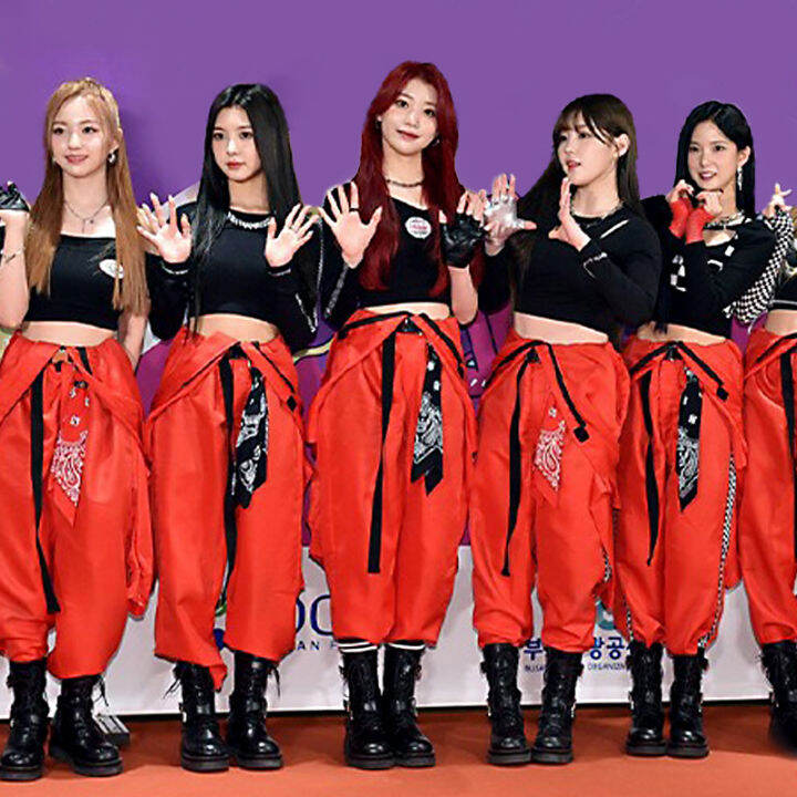 Kpop costume clearance female