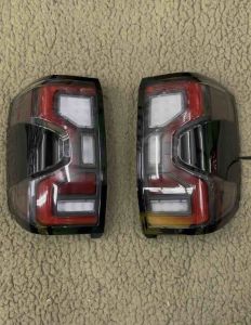 2022-2023 Ford Ranger ใหม่ รุ่น Top ไฟเดิมๆ XL XLT Sport รุ่นไม่มีเซ็นเซอร์ ไฟท้าย