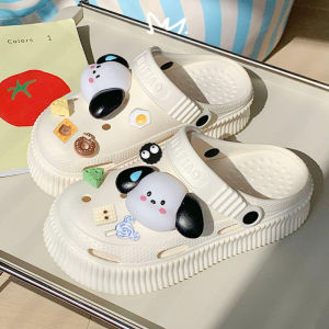 LHFriday  ปังไม่ไหว รองเท้าแฟชั่น รุ่นนี้งานหัวโตสีทูโทน มี 5 สีให้เลือก ทำจากวัสดุคุณภาพดี ยางนุ่ม กันลื่นแน่น น้ำหนักเบา สั่งเลย ราคาโคตรดีคุ้มแน่แม่จ๋า