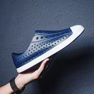 (Lùi 1-2 size) Giày nhựa lười Nữ lỗ thoáng khí đi mưa đi học họa tiết họa hình cute chất EVA siêu nhẹ - iDép GL025