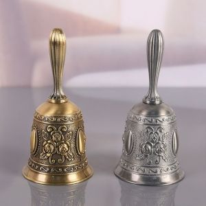 TIEZI STUDIO Clear Sound Metal Hand Call Bell Retro Fashionable Restaurant Tea Bell Baby Photography Prop European-style Golden Dinner Bell Kitchen