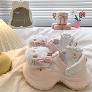 [Free Shipping] High-Quality Versatile And Cute Kt Cat EVA Summer WomenS Clogs Fashionable Non-Slip Wear-Resistant And Height-Increasing Cartoon Design