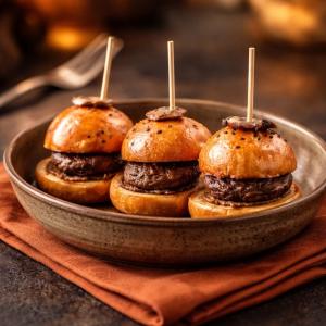 PEMIUM WAGYU BEEF PATTY 80GM 2PCS/PKT