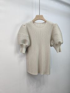 2190 All-Matching  Summer Youthful-Looking Slimming Top Puff Sleeve Round Neck T-Shirt  One Size (45-75kg)