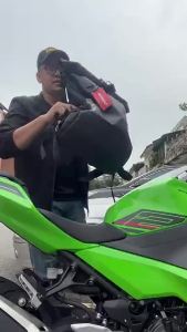 MOTOWOLF MDL0716 Waterproof Rainproof Backpack Bag Galas Kalis Air Hujan Motorcycle Biker Sling 20L