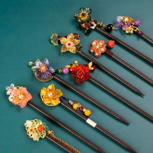 TRÂM BÚI TÓC  CỔ PHONG giao mẫu ngẫu nhiên