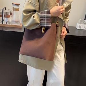Túi xô da lộn phong cách retro thu đông dung tích lớn túi tote nữ mẫu mới dễ phối đồ đeo vai đeo chéo túi mẹ con.