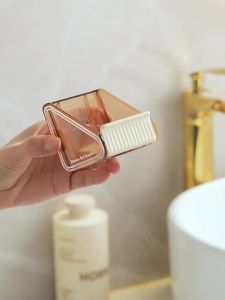 ที่วางเจลอาบน้ำแบบไม่ต้องเจาะ ห้องน้ำ ตะขอแข็งแรง ชั้นเก็บขวดแชมพู [ จัดส่งฟรี ]