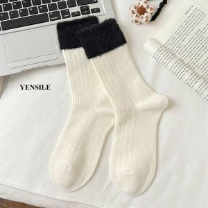 Tất Len Nữ Mùa Đông Lót Lông Êm Ái Co Giãn Dễ Chịu