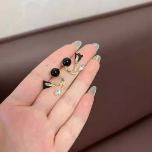 Anting Tusuk Bunga Tulip Anting Fashion Model Terbaru Korean Style