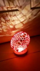 Đèn led đế gỗ tròn - trưng bày quả cầu pha lê sản phẩm Resin bể Terrarium bể cá mini