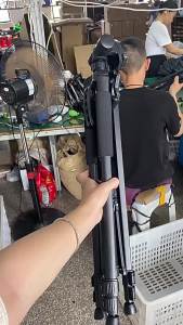 AE3520 Alloy mobile phone live streaming stand 360 Portable floor-standing rotating tripod for SLR camera photography