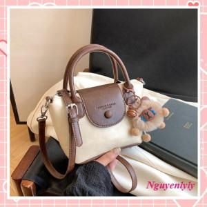 Túi xách đeo chéo nữ da trơn thiết kế mới độc đáo sang chảnh K302
