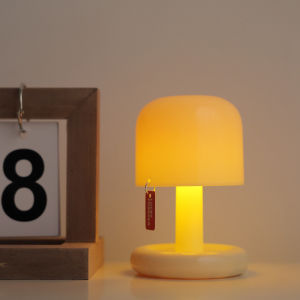 Mini Sunset LED Night Lamp Mushroom Table Lamp Creative Design Bedside Simple LED Night Lamp Childrens Birthday Gift Home Decoration