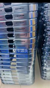 Suitable for Apple 17Pro Phone Case Seahorse Buckle Metal Frame iphone17 Anti-drop Protector Wholesale