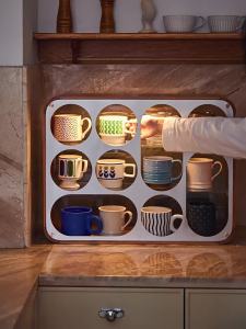 Polka Cup Holder Cabinet Contemporary Kitchen Storage Cupboard Rack Home Deco Mug Storing Dining Countertop Organizer