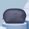 MINISO Tas Kosmetik Wanita Shell Tas Makeup Untuk Tas Travel Makeup. 