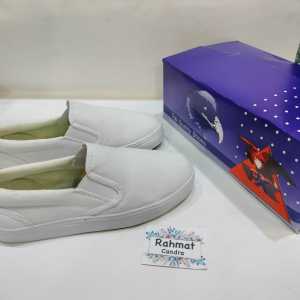 SEPATU PX STYLE  CANVAS TIPE 179 P SLIP ON PUTIHHITAM UNTUK KERJA PRIA