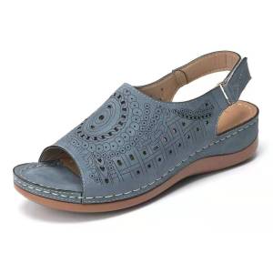 [Free Shipping] 2026 Summer New Plus Size Wedge Sandals For Women Hollow Out Flat Heel Open Toe Buckle Strap Retro Clogs