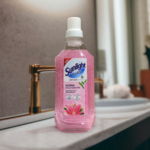 Nước Lau Sàn Sunlight 1kg - Sạch Bóng Kin Kít