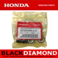 JOEY - ORIGINAL HONDA CLICK 125i (V1, V2 & V3) | FLYBALL/ROLLER SET, WEIGHT (6PCS/PACK) | PART NUMBER: 22123-KWN-640. 