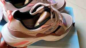 GIÀY SNEAKER THỂ THAO NỮ CAO 5CM ĐI HỌC ĐI LÀM ĐI CHƠI DÒNG STAMINA V2 AIRY CHEERFUL SKY SIZE 37( Miễn trả lại do đổi ý hay không mang vừa)