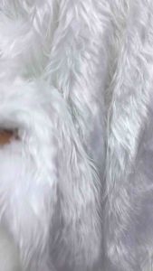 ผ้าเมตร ขนมิ้งค์ สีขาว75x45cm ราคา120บาท